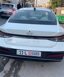 هیۆندای ئەلەنترا